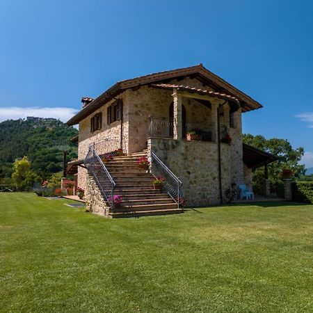 Agriturismo Isola Verde SantʼUrbano المظهر الخارجي الصورة