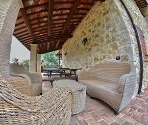 Agriturismo Isola Verde SantʼUrbano المظهر الخارجي الصورة