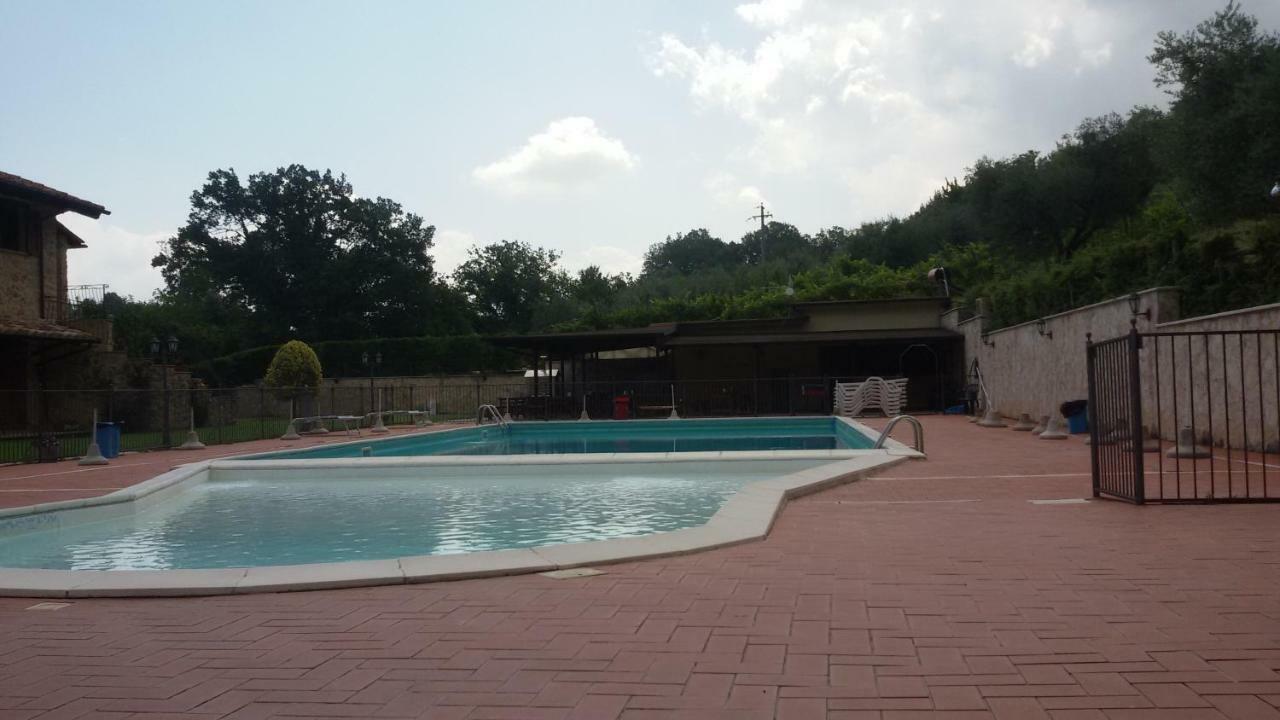 Agriturismo Isola Verde SantʼUrbano المظهر الخارجي الصورة
