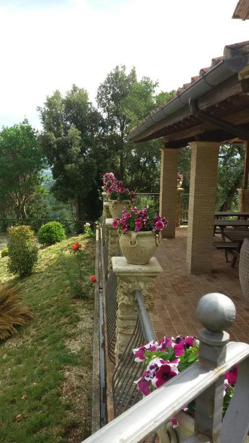 Agriturismo Isola Verde SantʼUrbano المظهر الخارجي الصورة