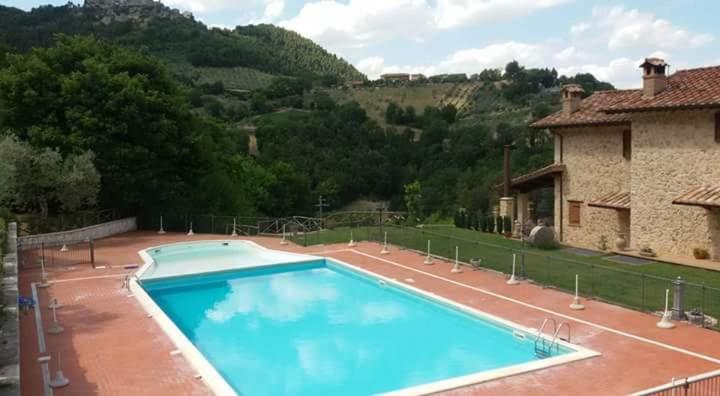 Agriturismo Isola Verde SantʼUrbano المظهر الخارجي الصورة